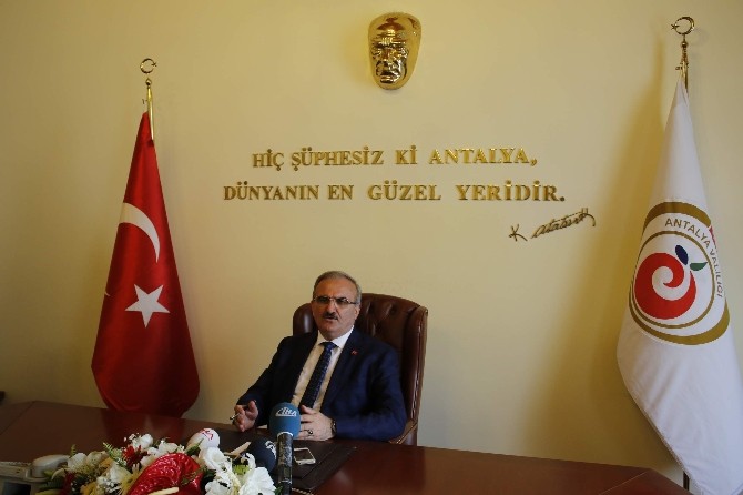 Antalya’nın Yeni Valisinden İlk Mesaj: